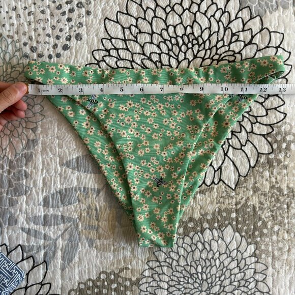 NWOT Benoa Bee Bottoms - Size M, Green - Picture 2 of 4
